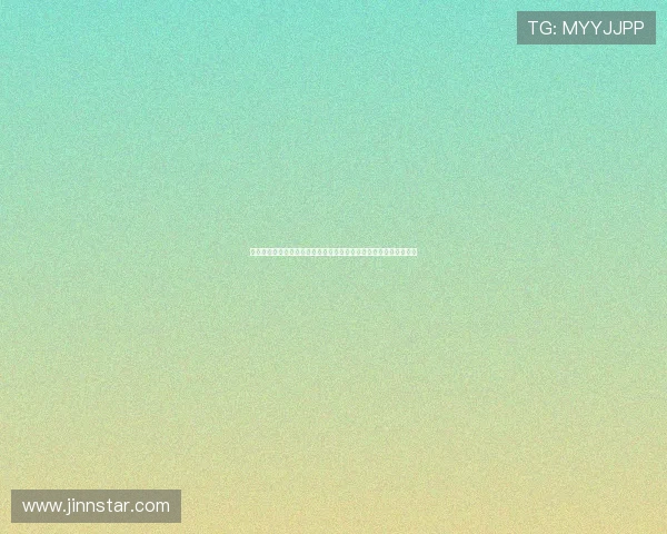 聚焦绿茵传奇：足球巨星奋斗历程与荣耀时刻全景解码非凡旅途故事